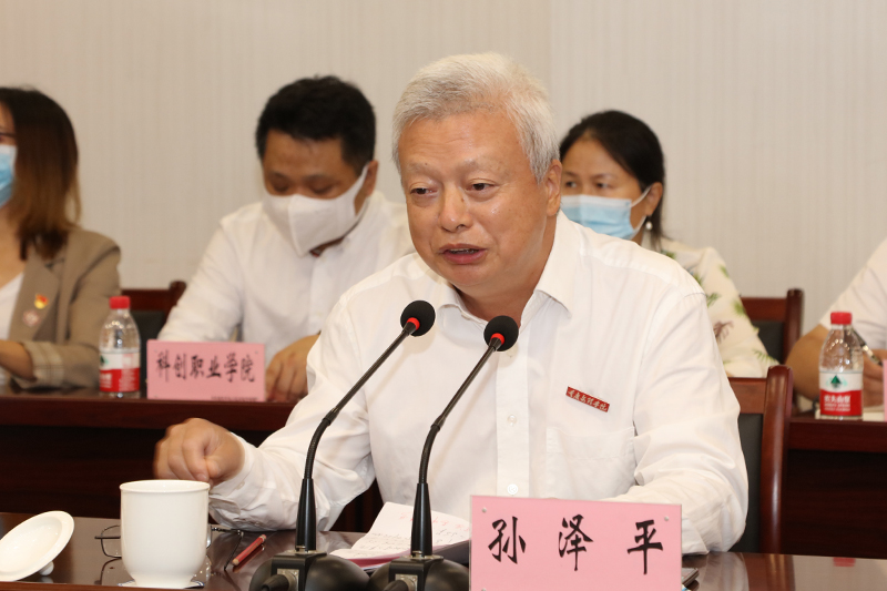 BQMo_1697654512118099215.jpg 20220909qyhd8.jpg