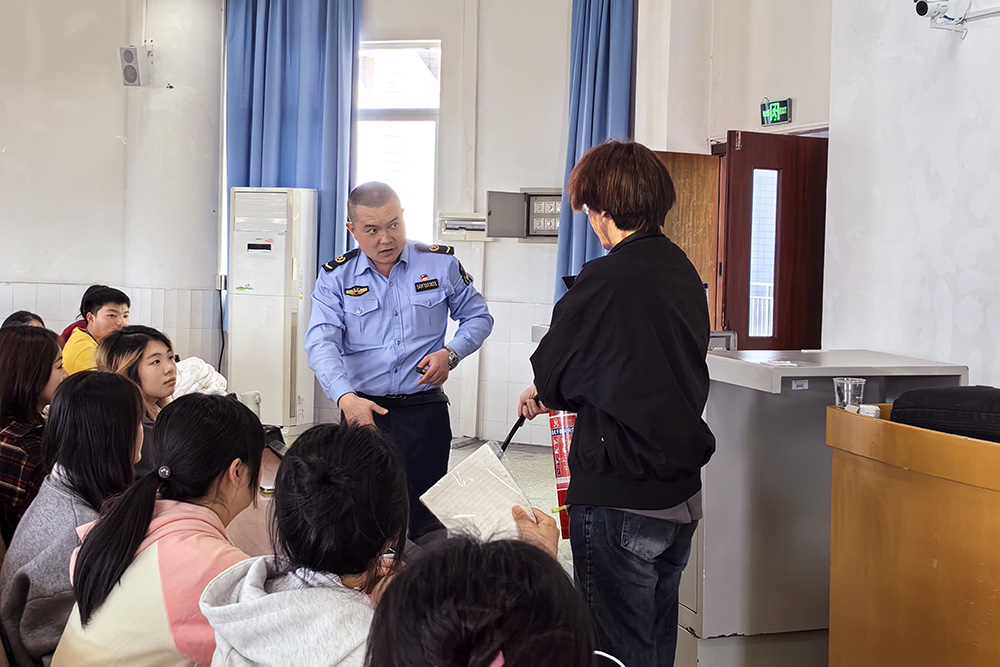 VCJw_1743669951850009593.jpg Image_3033711706122209.jpg