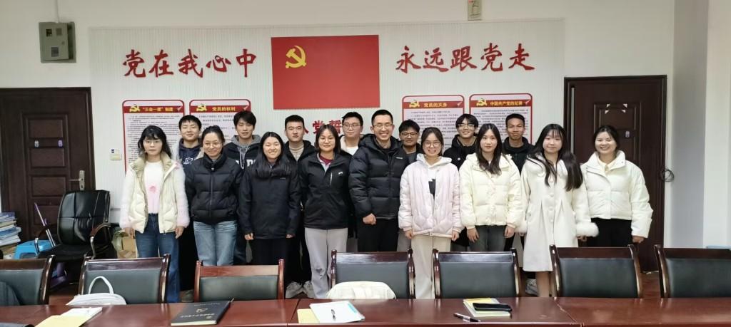 yXrq_1757215278905075244.jpg jlDM_1741243619097002386.jpg