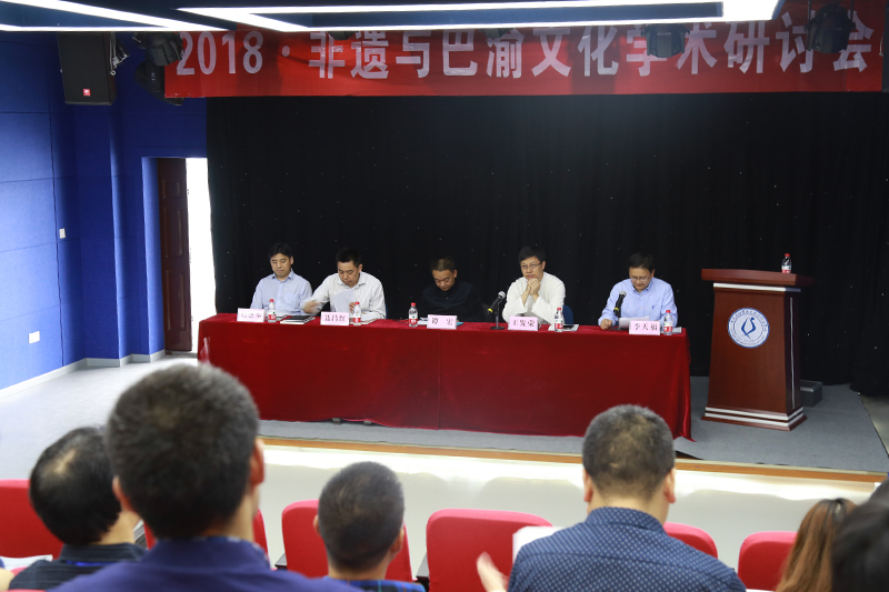 1524615775832092413.jpg 20180421fywhlt1.jpg