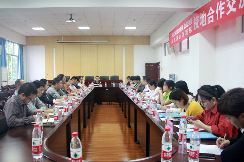 1538214216557090163.jpg 20180926xgbkszp3.jpg