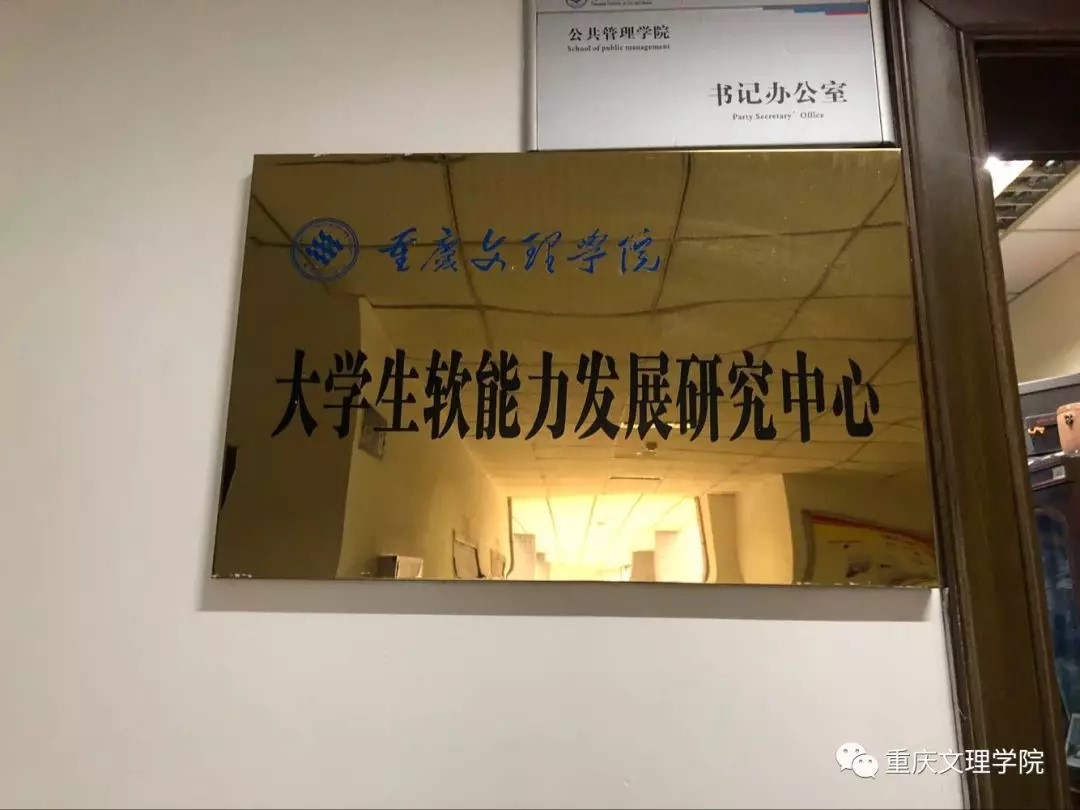 1545644047684031720.jpg 2.jpg